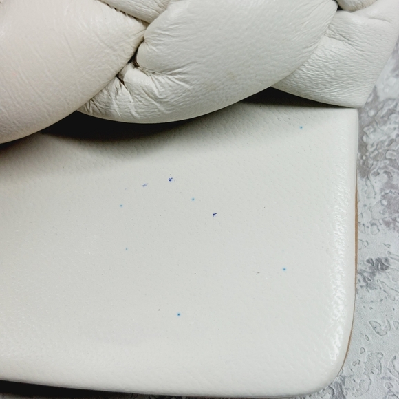 New Marc Fisher DAKINA White Leather SQUARE TOE SLIDE Sandals M946 - Picture 13 of 14